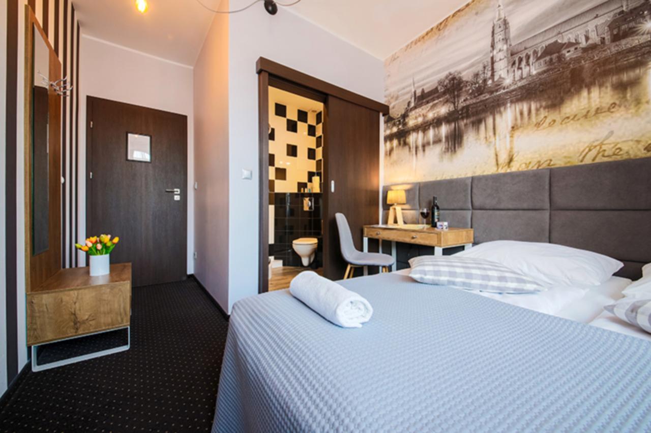 Boogie Aparthouse Old Town วรอตซวาฟ ภายนอก รูปภาพ