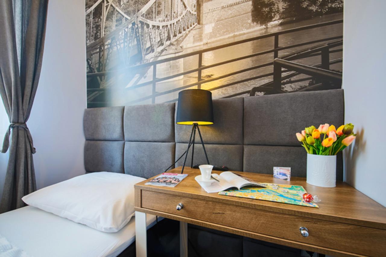 Boogie Aparthouse Old Town วรอตซวาฟ ภายนอก รูปภาพ